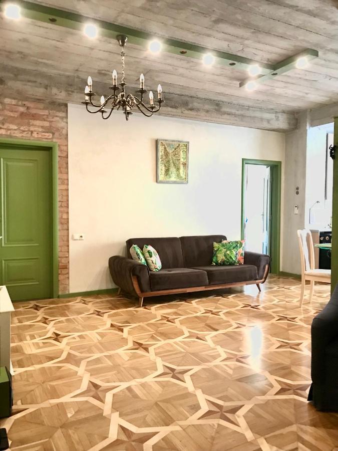 T2&T3 Apartments Levanto 第比利斯 外观 照片