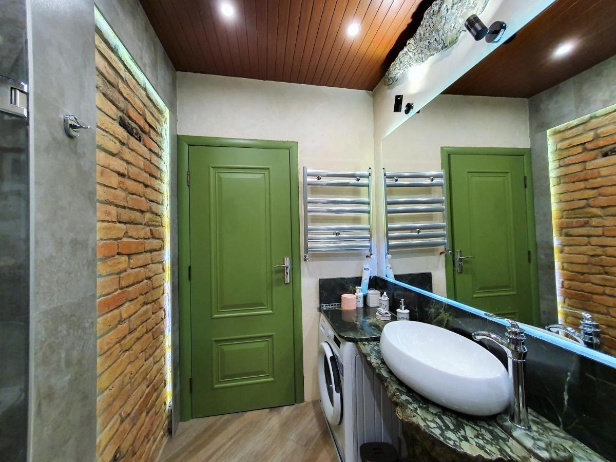 T2&T3 Apartments Levanto 第比利斯 外观 照片